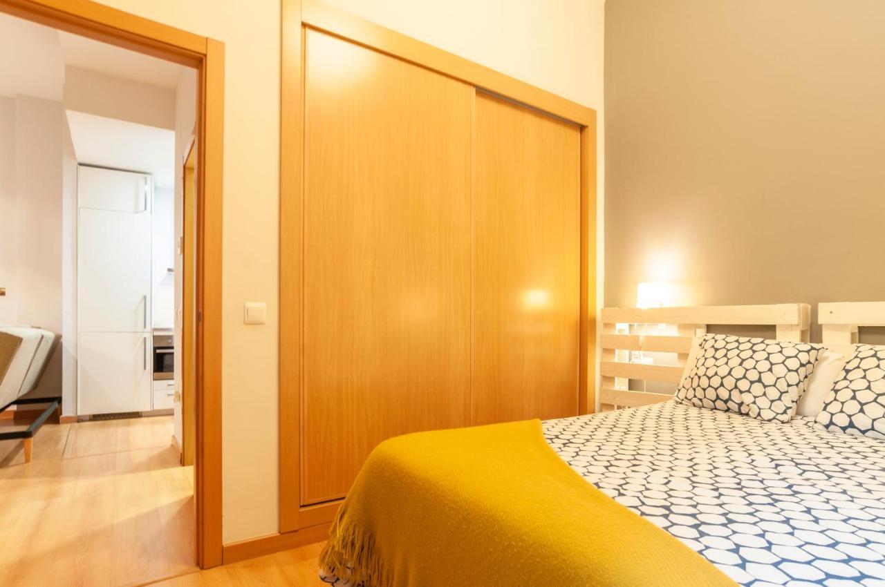 Bhost - Apartamento Victoria Málaga Exteriör bild